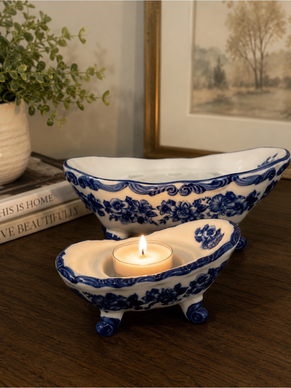 Blue Floral Ceramic Bath Accessory Set - Decorative Soap Dish & Tray